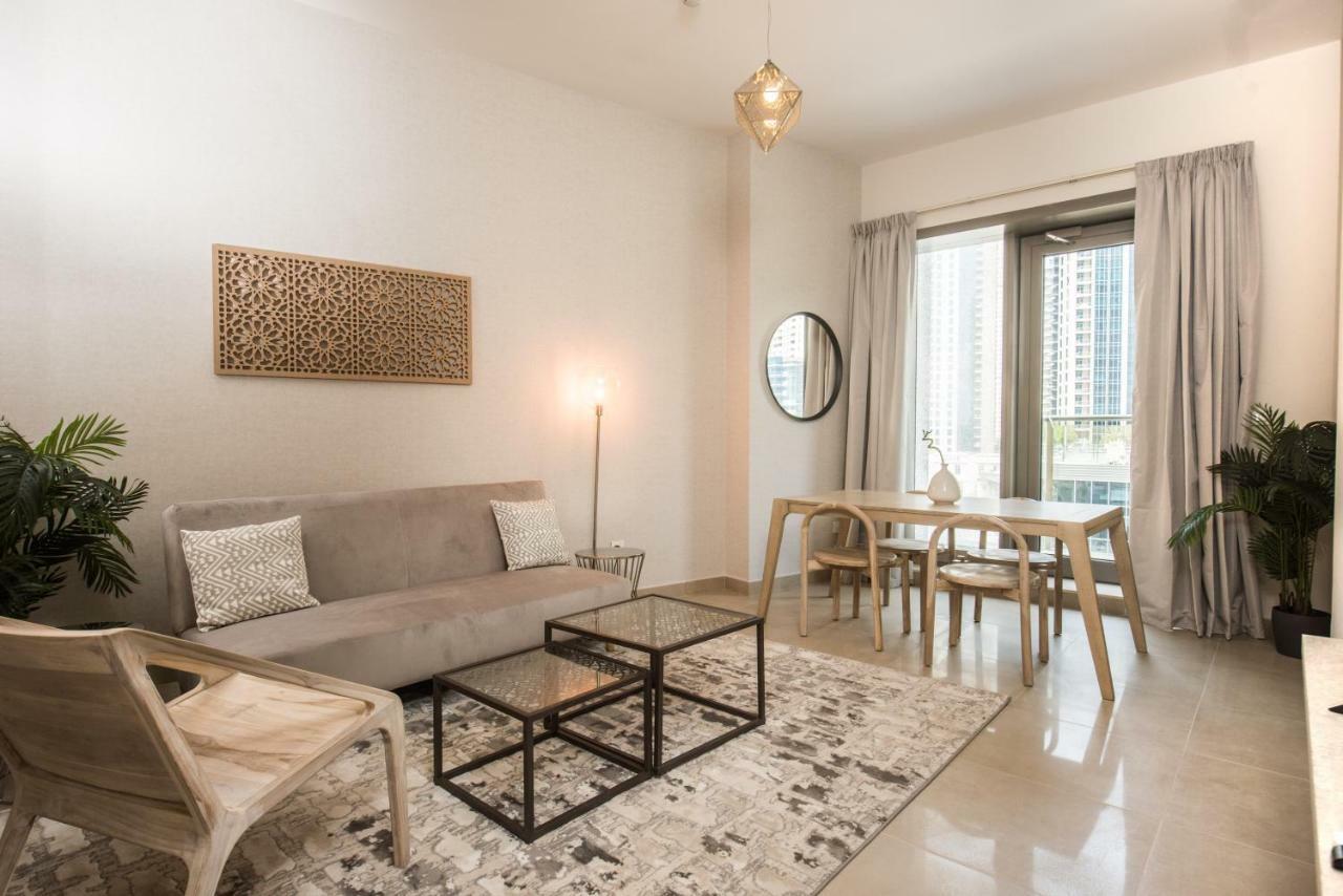 Fantastay Sparkle Tower One Bedroom Suite Marina View Dubai Exterior foto